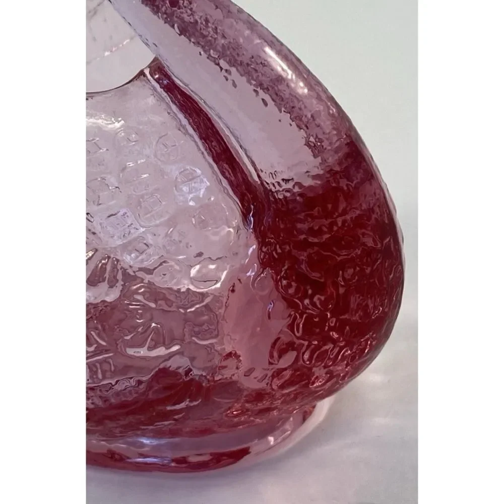Fenton charming pink
